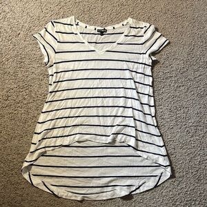 Women’s White and Navy Striped Express shirt, size small